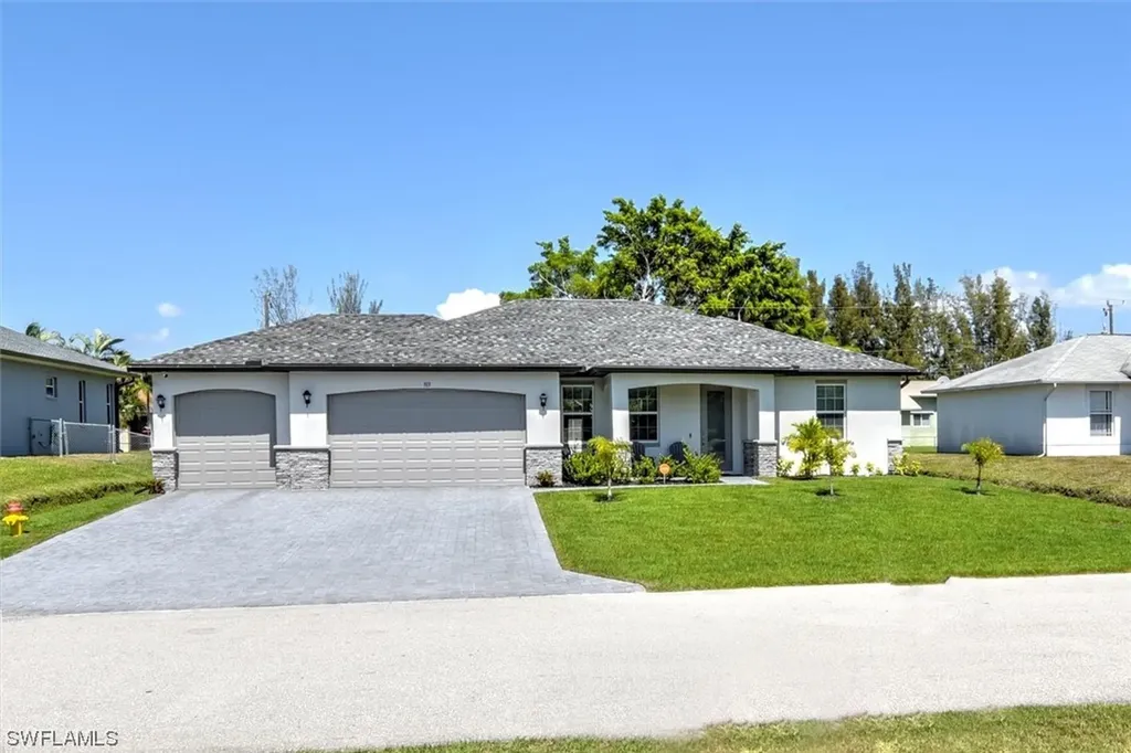 513 SW 27th Street Cape Coral FL 33914