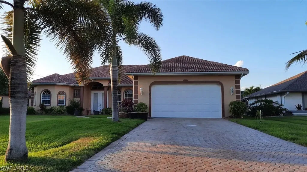 2111 SW 51st Street Cape Coral FL 33914