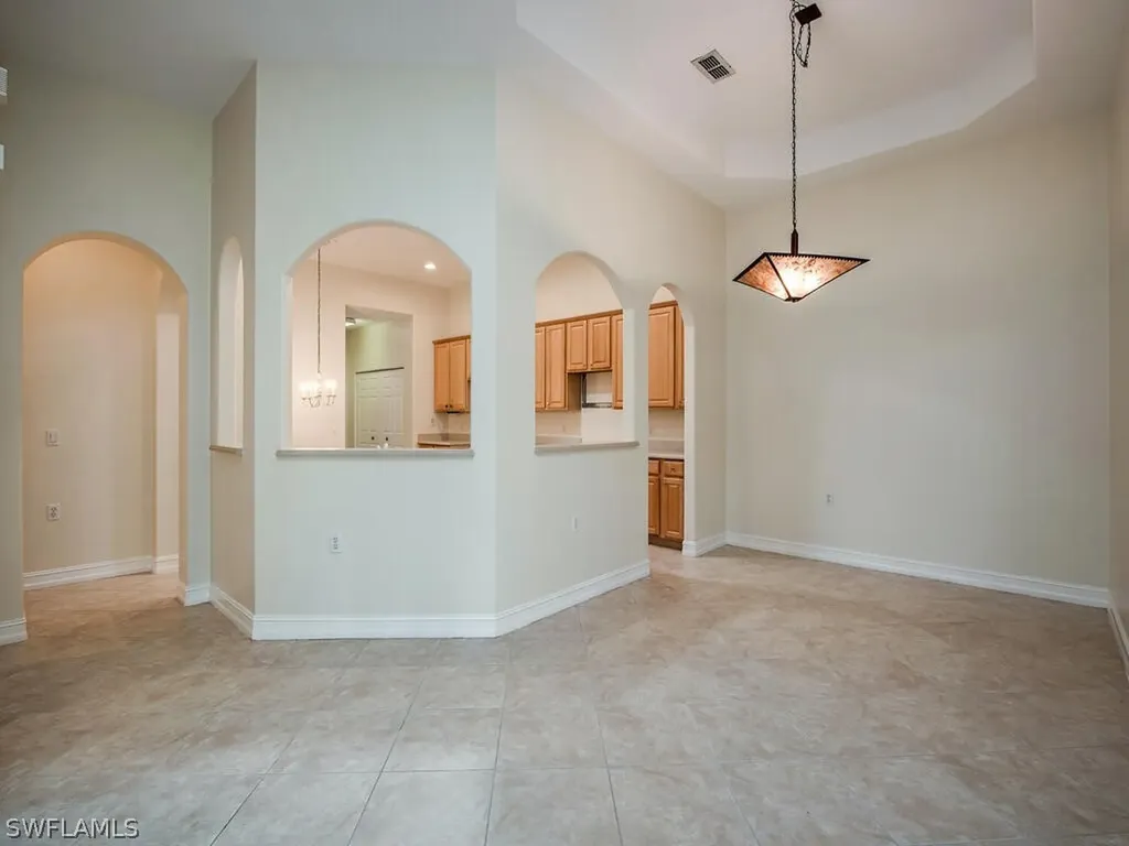 1591 Cayman Court Naples FL 34119