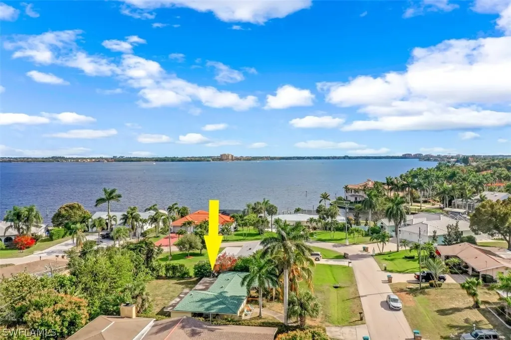 4937 Edith Esplanade Cape Coral FL 33904