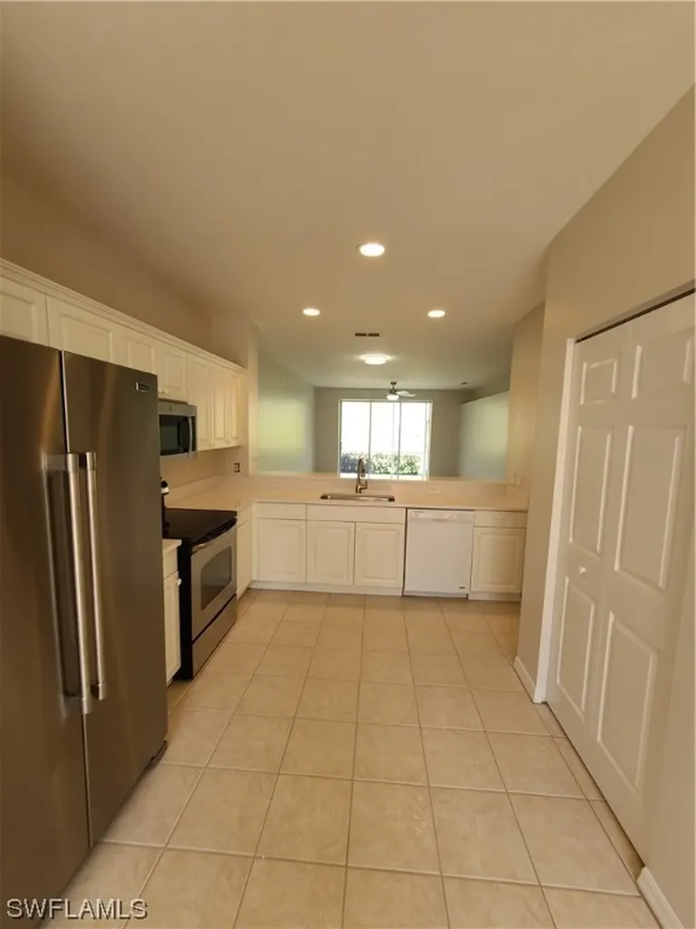 6290 Wilshire Pines Circle Naples FL 34109