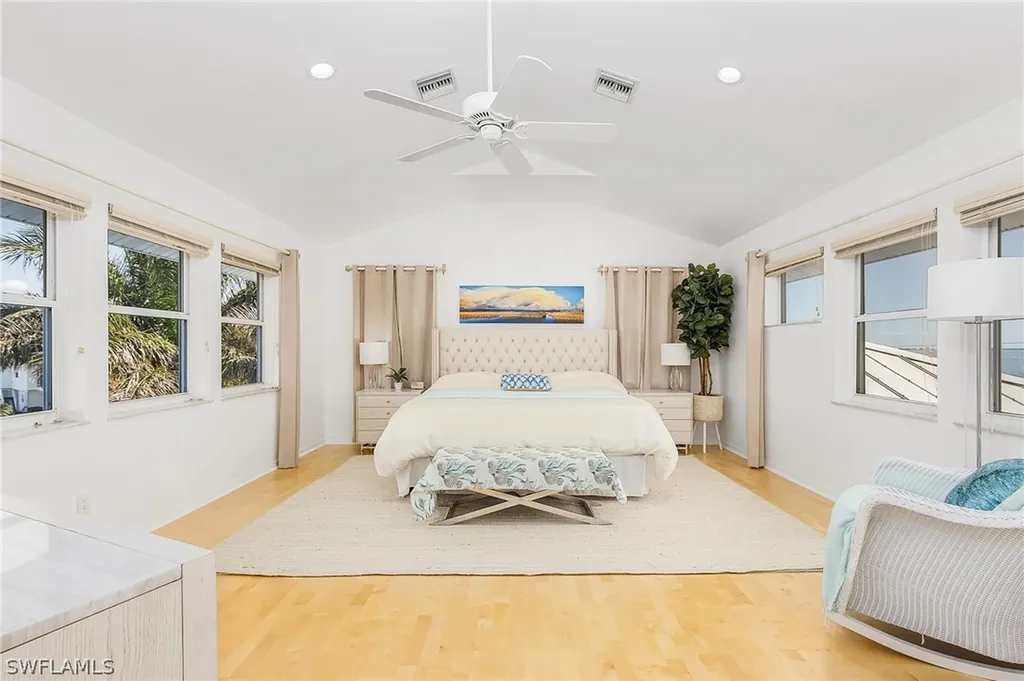 2193 Macadamia Street St. James City FL 33956