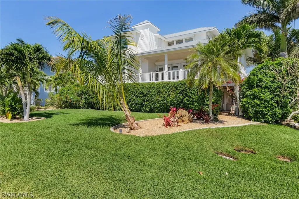 2193 Macadamia Street St. James City FL 33956