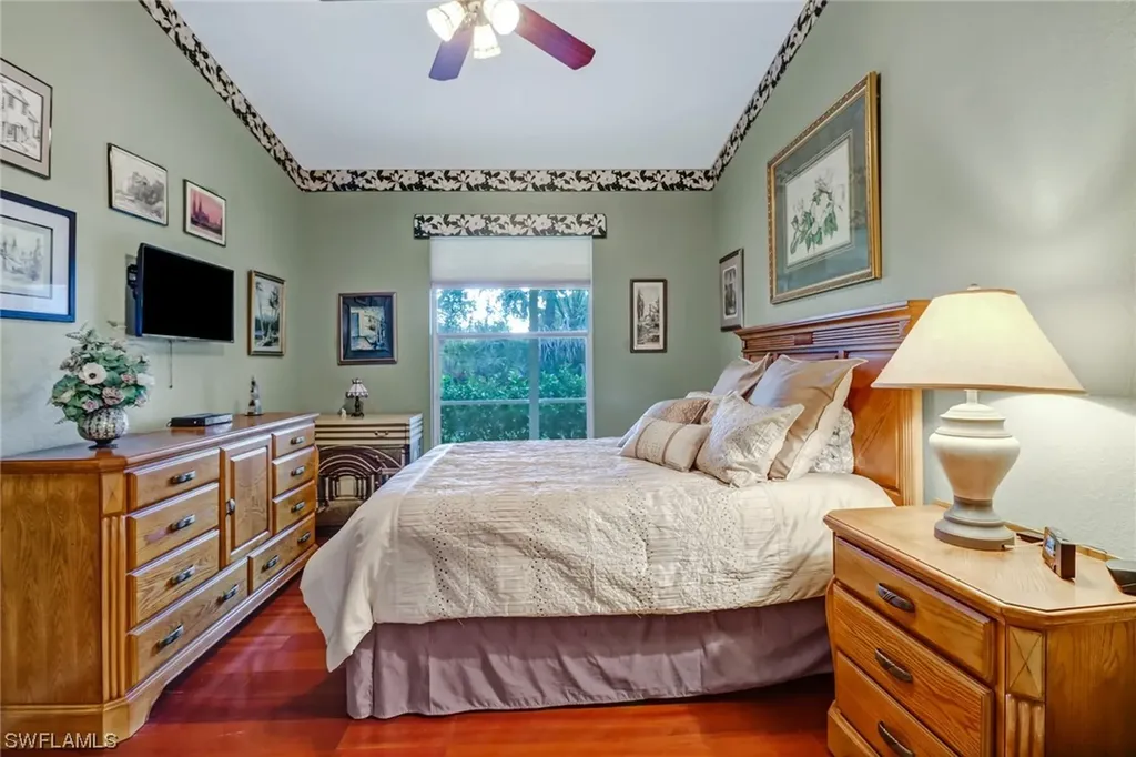 7555 Meadow Lakes Drive Naples FL 34104