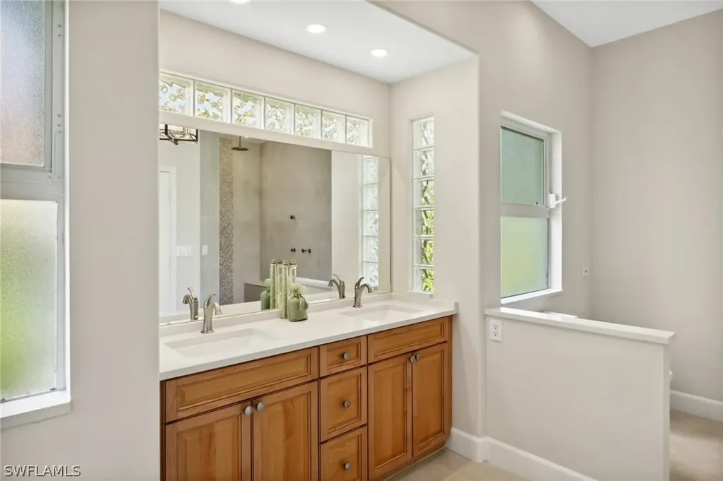 11569 Longshore Way E Naples FL 34119