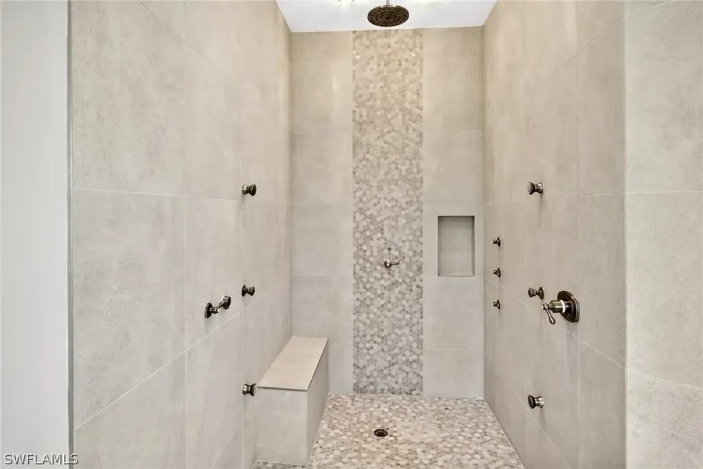 11569 Longshore Way E Naples FL 34119