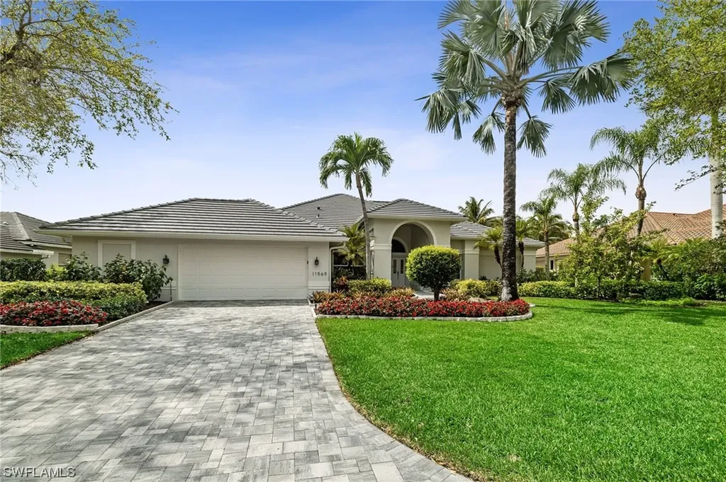 11569 Longshore Way E Naples FL 34119