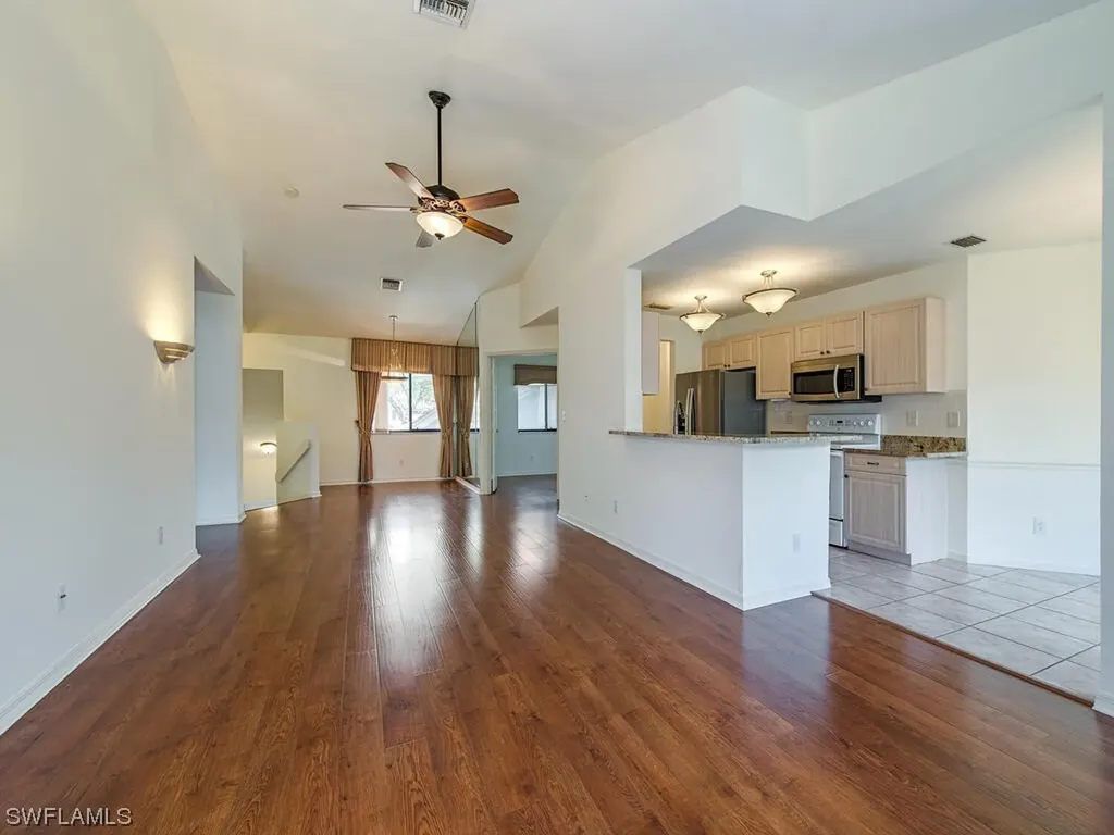 78 Bennington Drive Naples FL 34104
