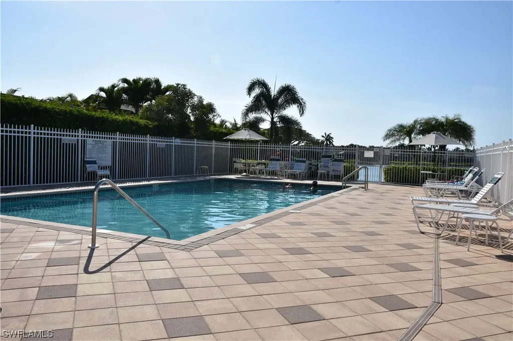 78 Bennington Drive Naples FL 34104