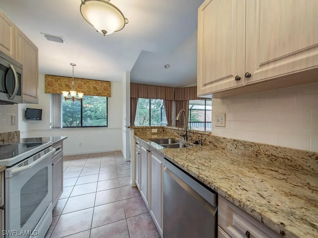 78 Bennington Drive Naples FL 34104