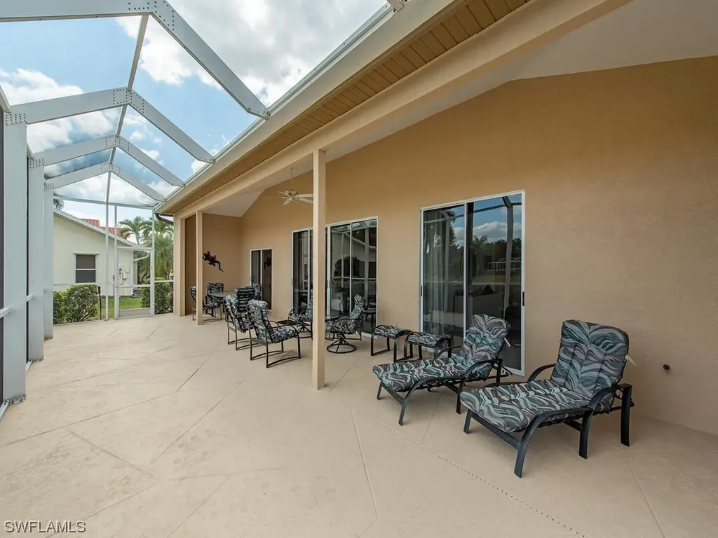 1970 E. Crown Pointe Boulevard Naples FL 34112