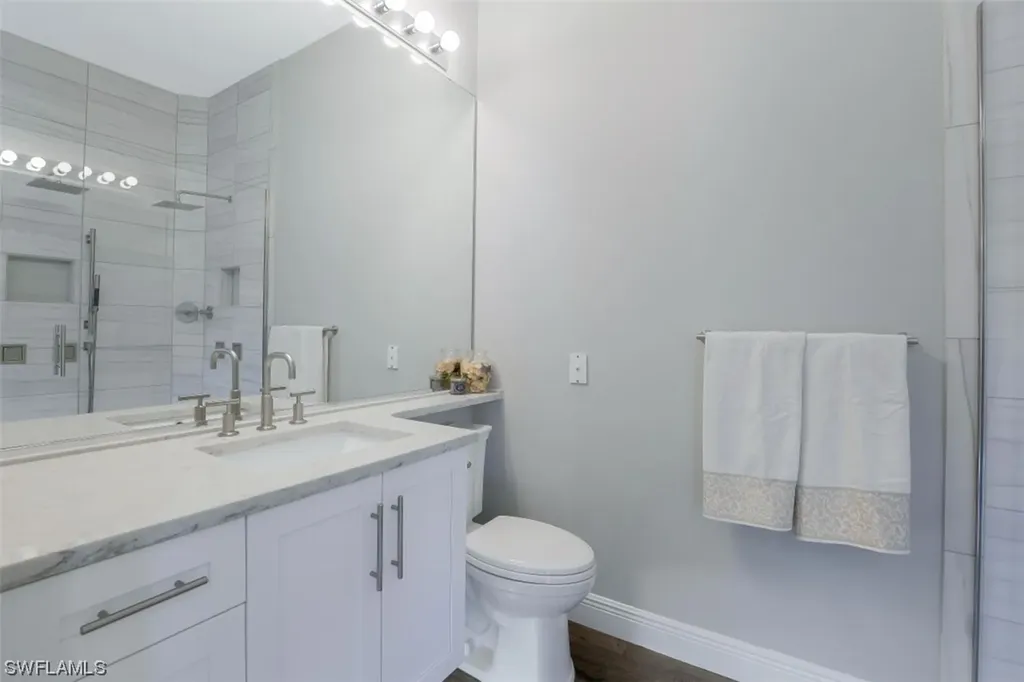 6056 Andros Way Naples FL 34119