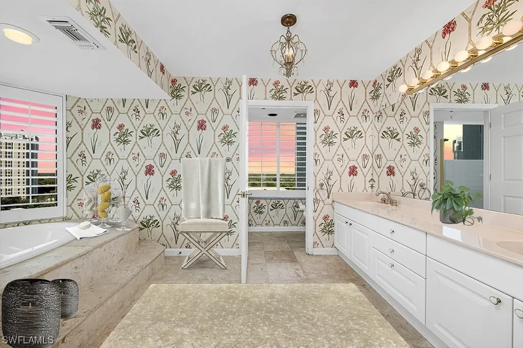 6849 Grenadier Boulevard Naples FL 34108