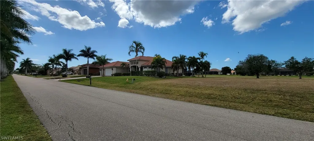 11322 Royal Tee Circle Cape Coral FL 33991