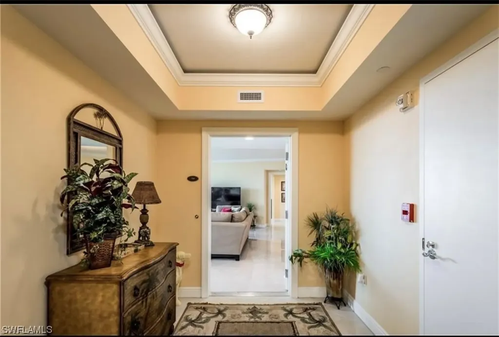 1050 Borghese Lane Naples FL 34114