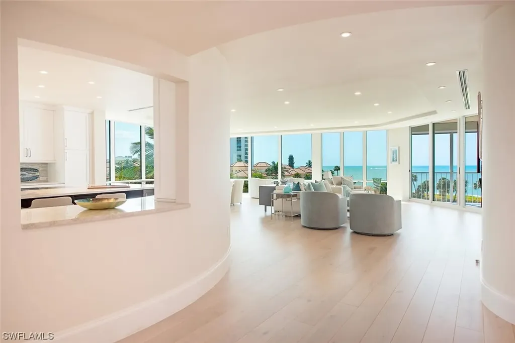 3991 Gulf Shore Boulevard N Naples FL 34103