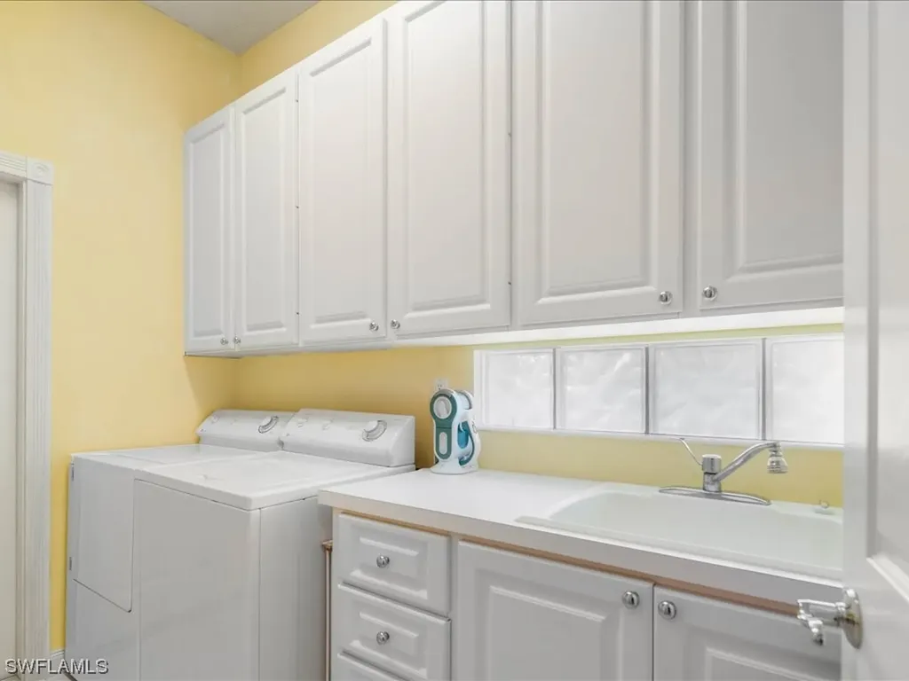 4445 Novato Court Naples FL 34109