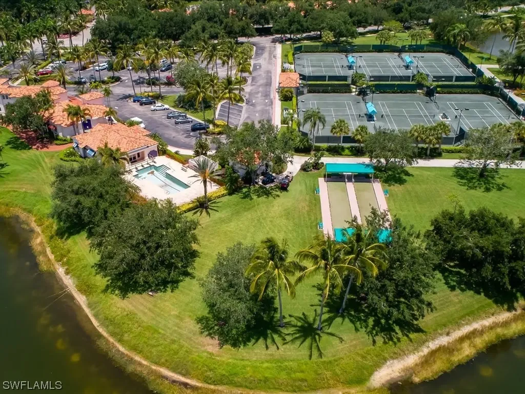 4445 Novato Court Naples FL 34109