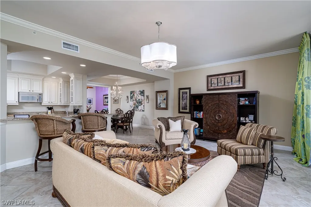 2090 W 1st Street Fort Myers FL 33901