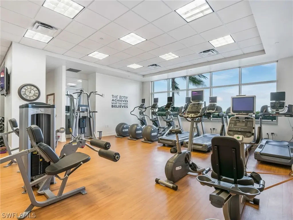 2090 W 1st Street Fort Myers FL 33901