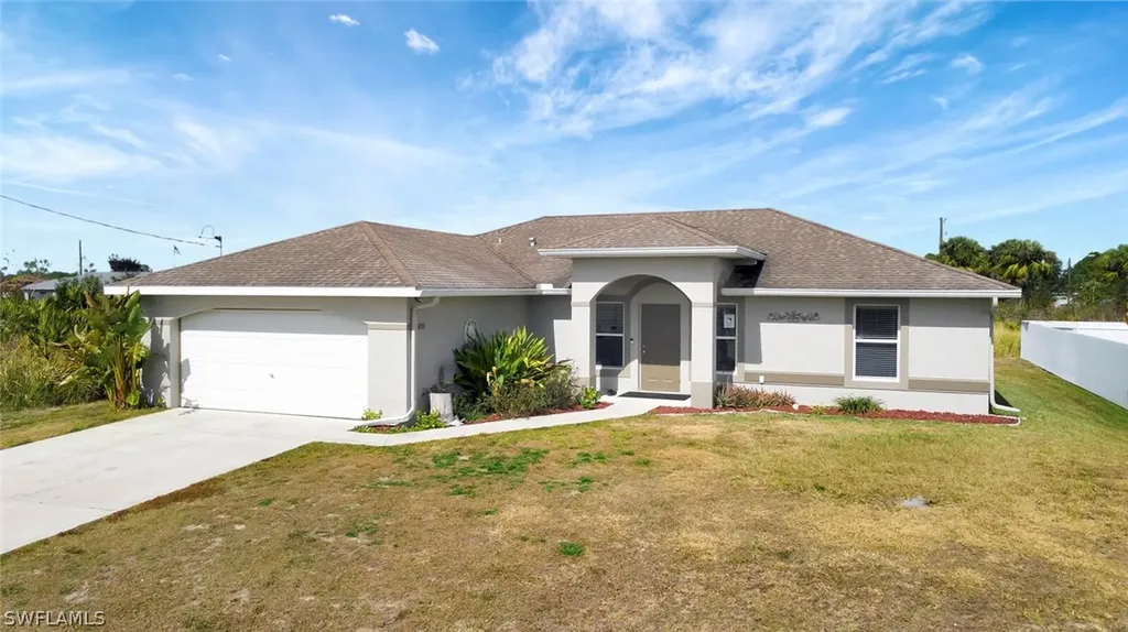 2912 25th Street W Lehigh Acres FL 33971