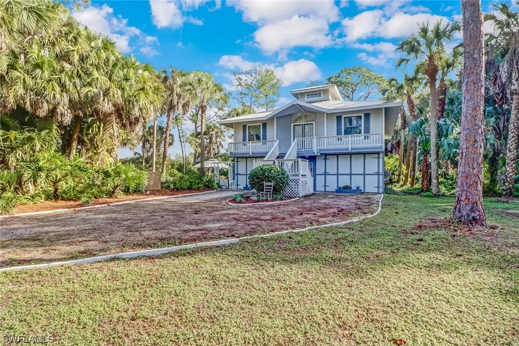 1090 29th Street SW Naples FL 34117