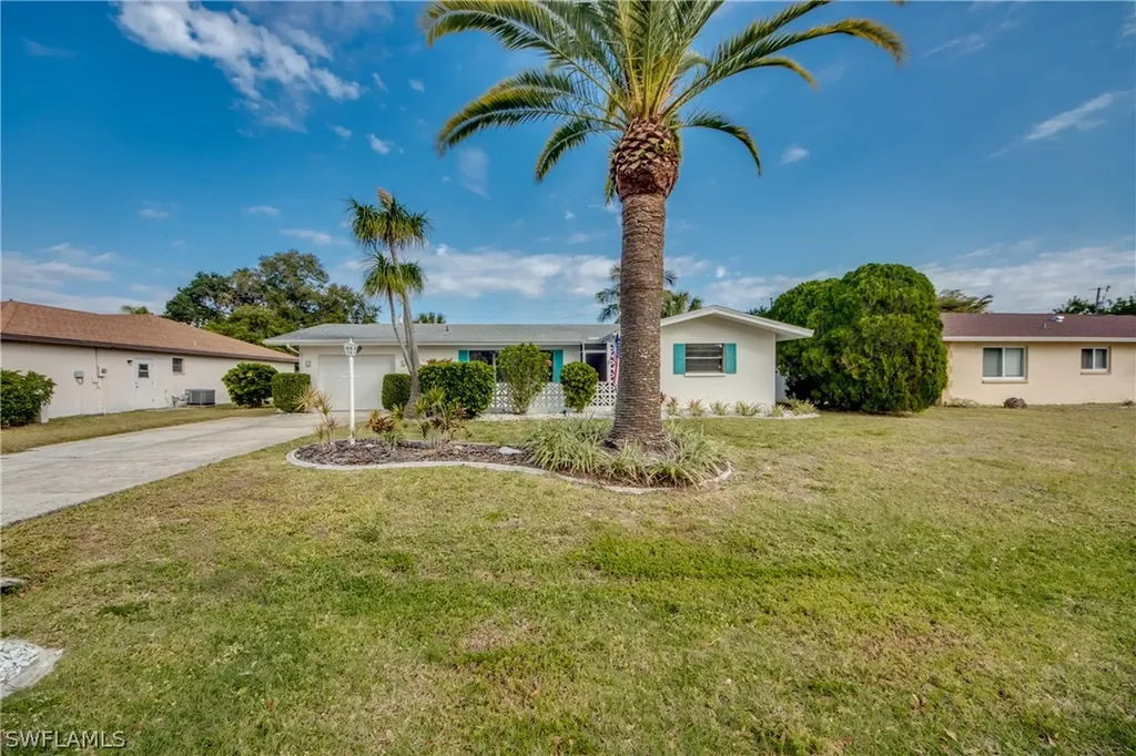 715 SE 34th Street Cape Coral FL 33904