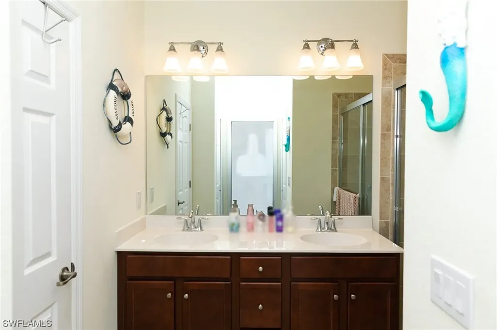 2650 Bloom Lane Naples FL 34120