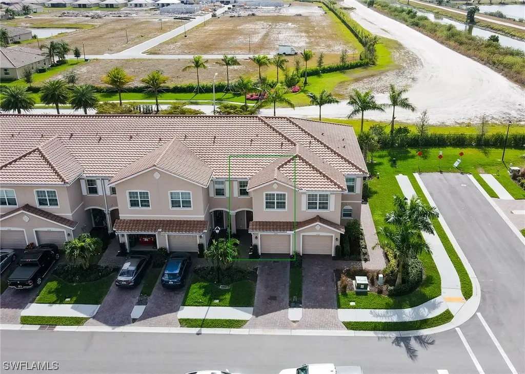2650 Bloom Lane Naples FL 34120