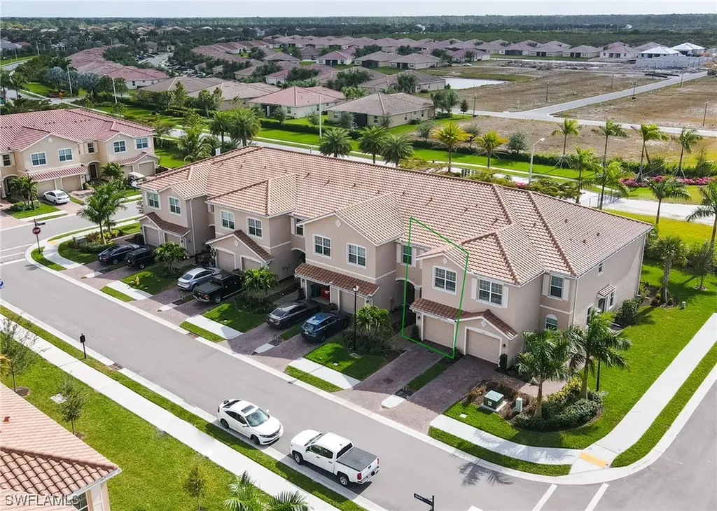 2650 Bloom Lane Naples FL 34120