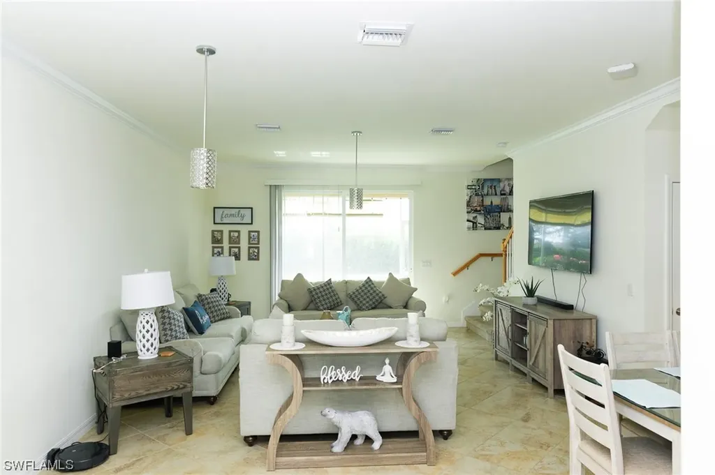 2650 Bloom Lane Naples FL 34120