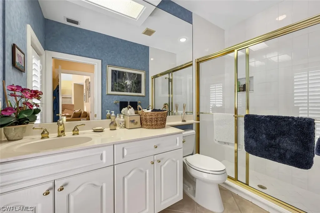 989 Spanish Moss Trail Naples FL 34108