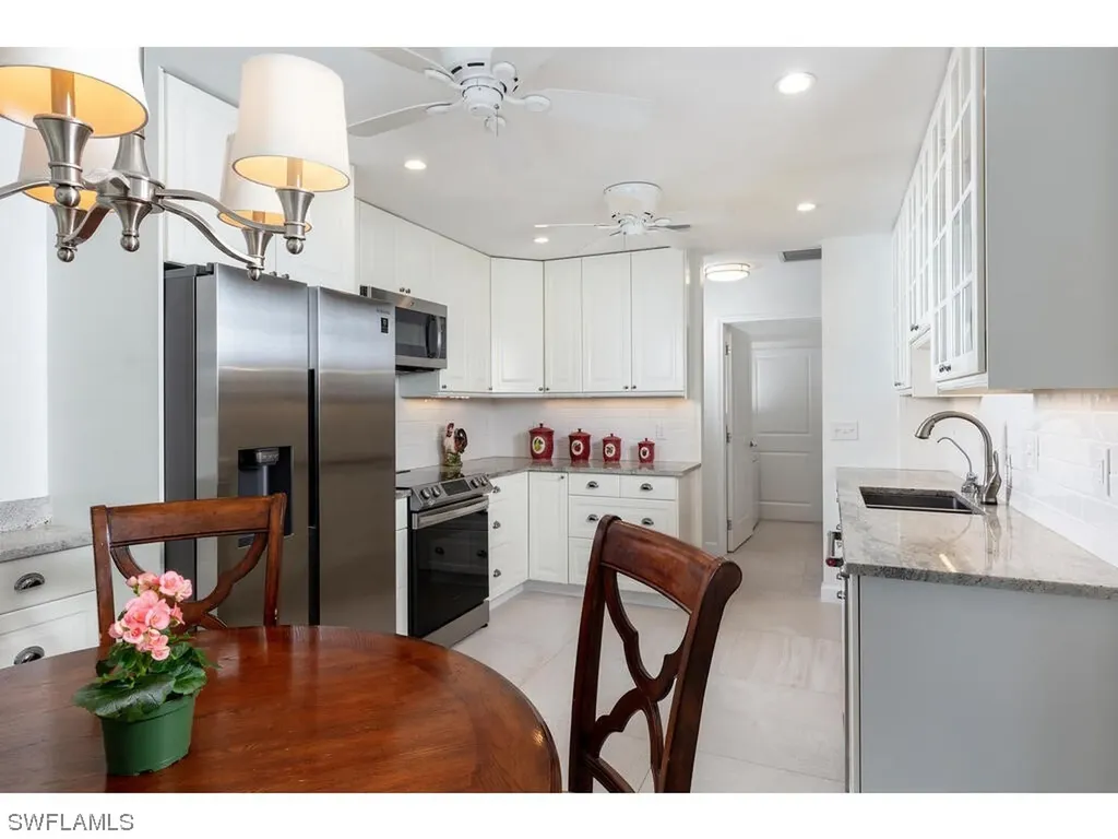 231 Burning Tree Drive Naples FL 34105