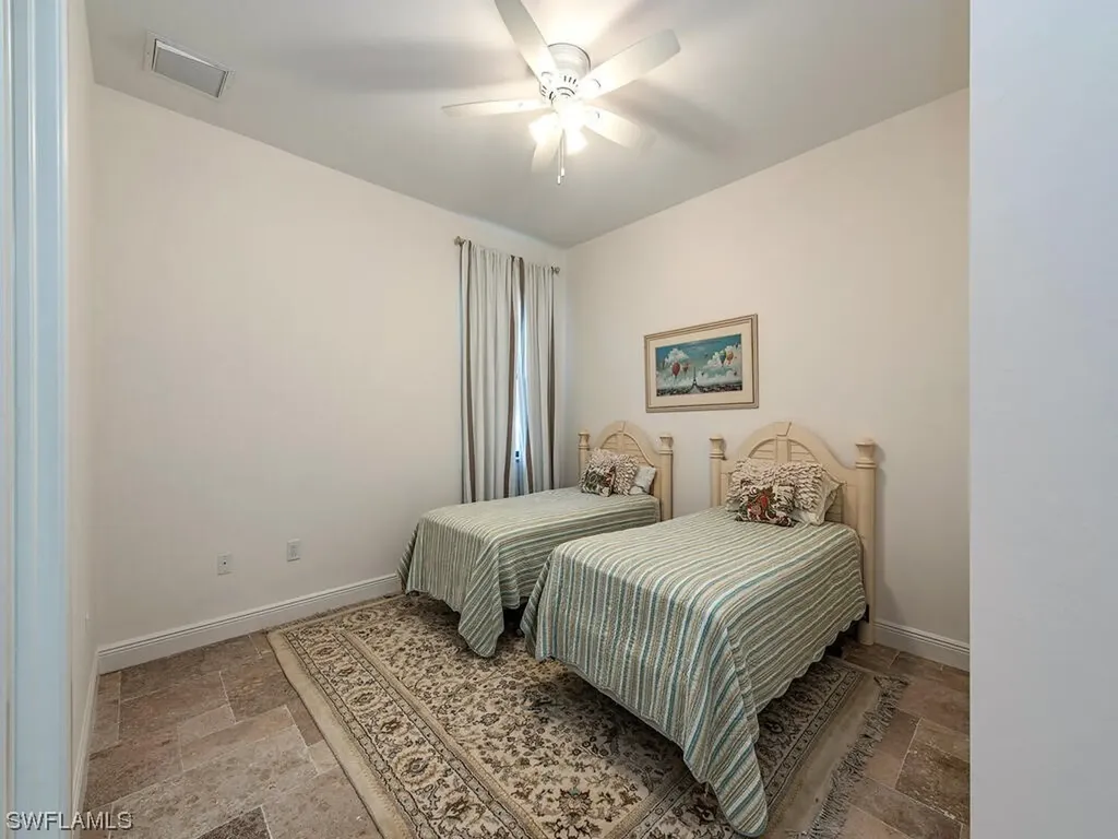 5710 Spanish Oaks Lane Naples FL 34119