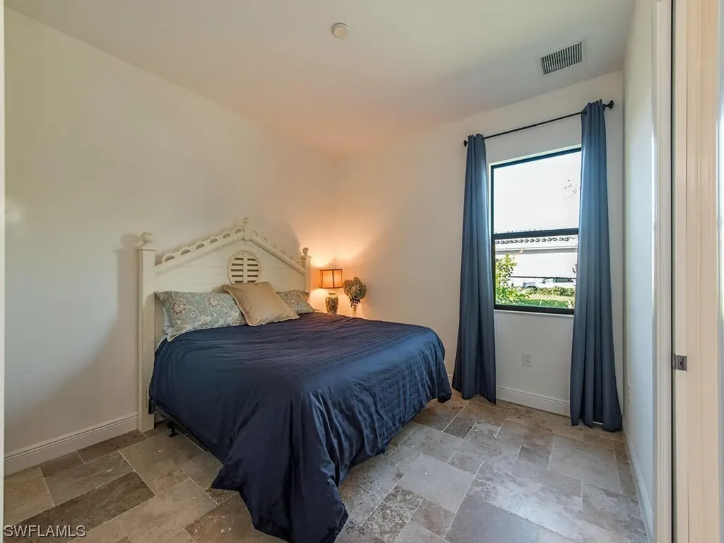 5710 Spanish Oaks Lane Naples FL 34119