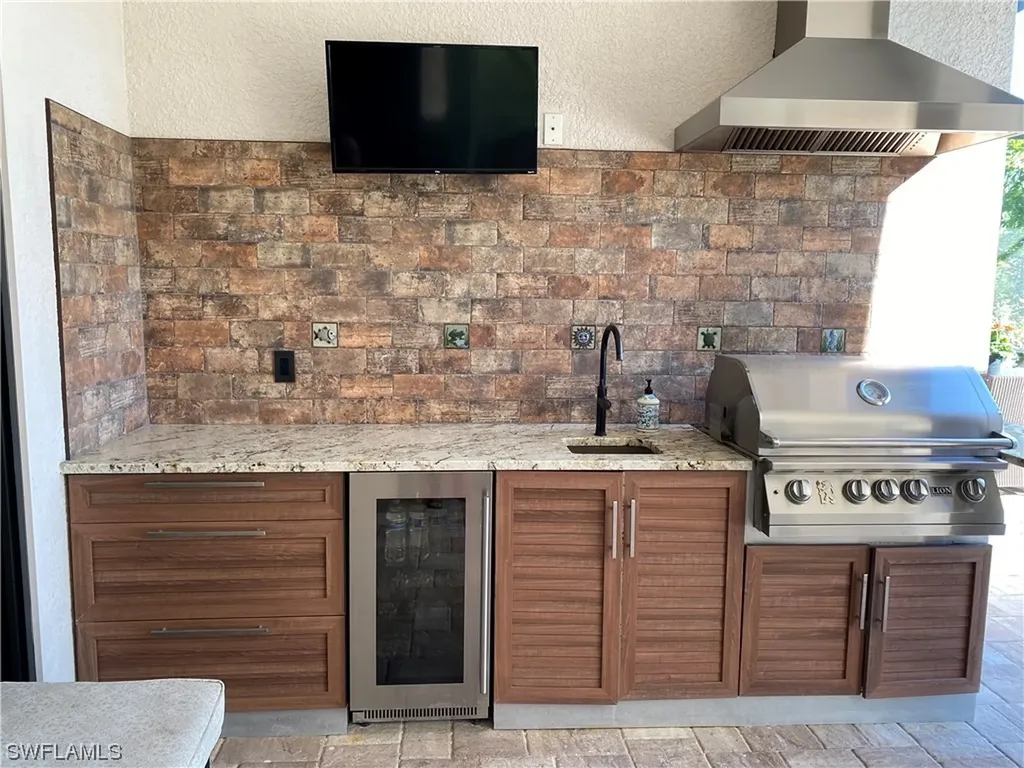 5710 Spanish Oaks Lane Naples FL 34119