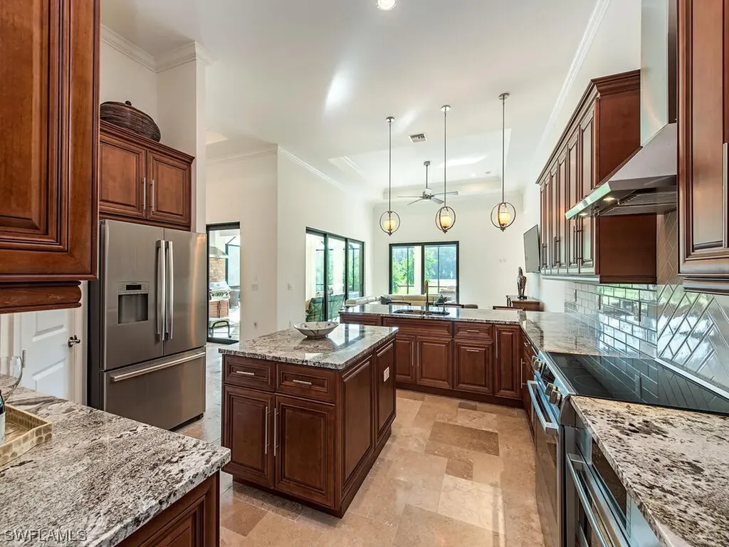 5710 Spanish Oaks Lane Naples FL 34119