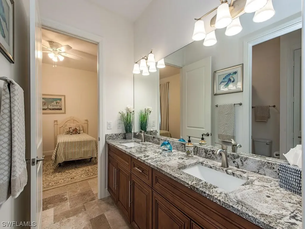 5710 Spanish Oaks Lane Naples FL 34119