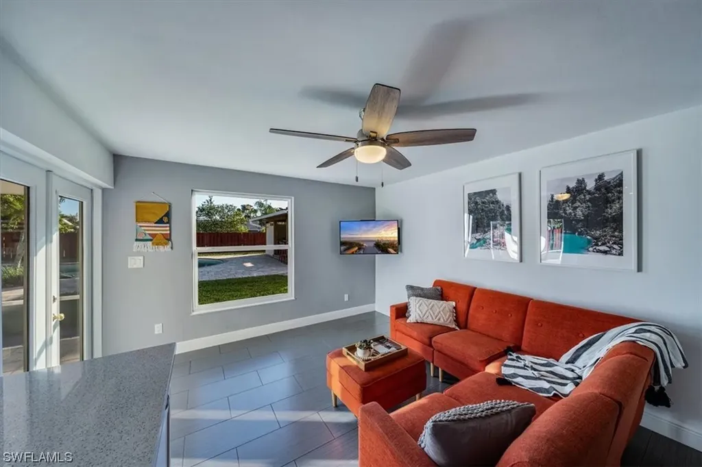108 Mentor Drive Naples FL 34110