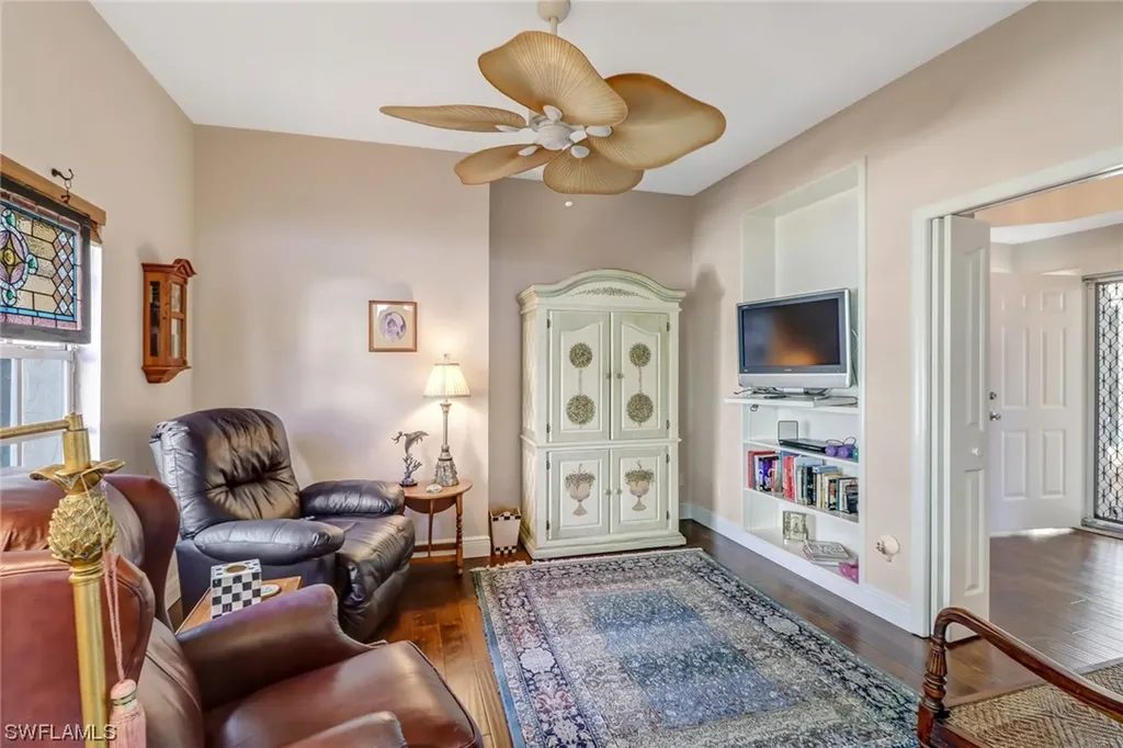 2827 Aintree Lane Naples FL 34112