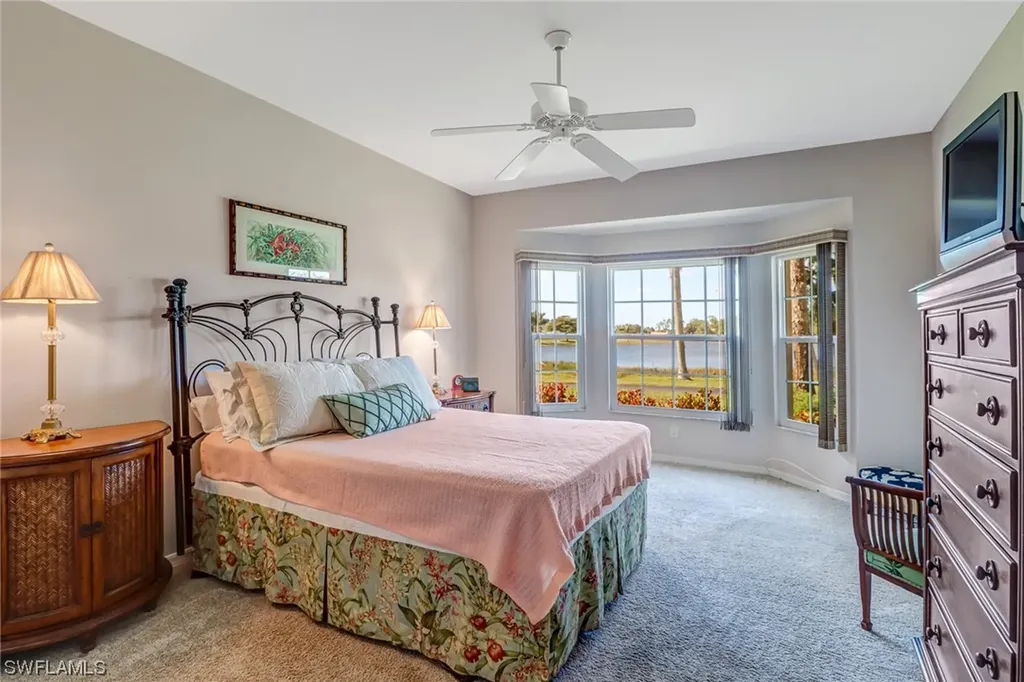 2827 Aintree Lane Naples FL 34112