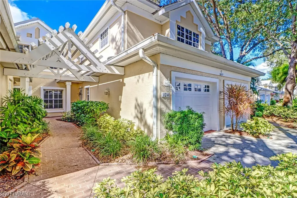 2827 Aintree Lane Naples FL 34112
