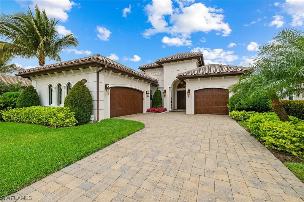 7607 Trento Circle Naples FL 34113