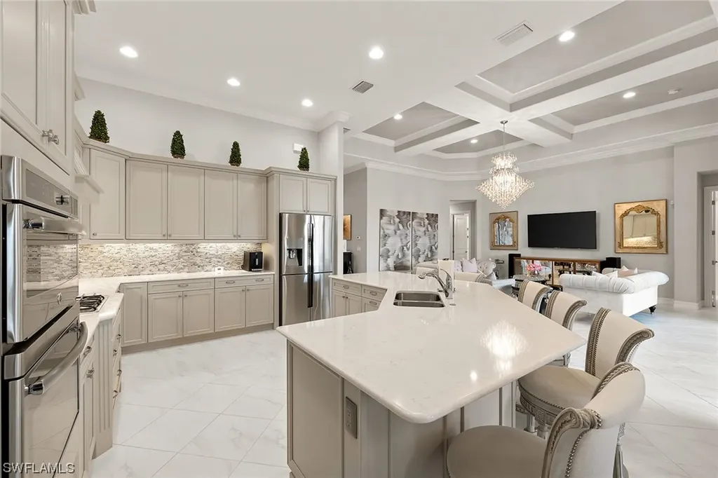 7607 Trento Circle Naples FL 34113
