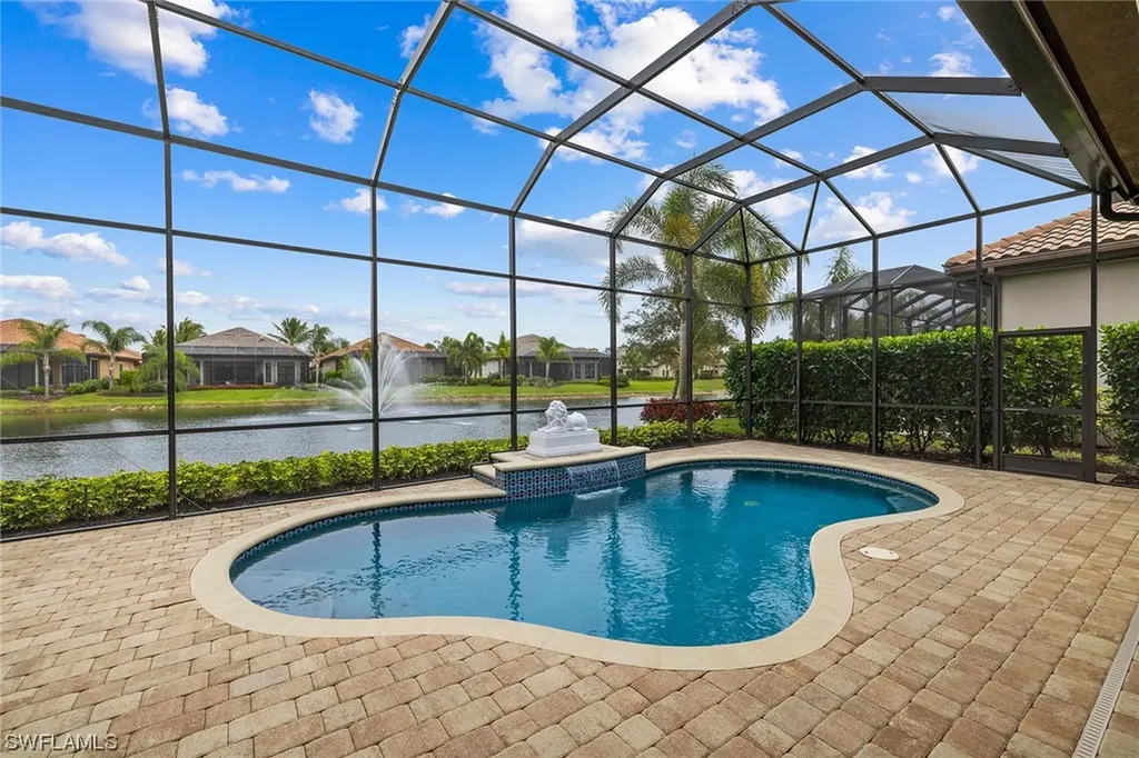 7607 Trento Circle Naples FL 34113