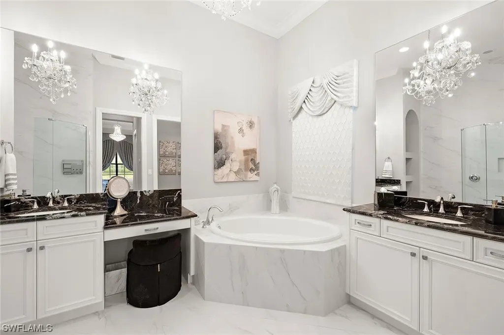 7607 Trento Circle Naples FL 34113