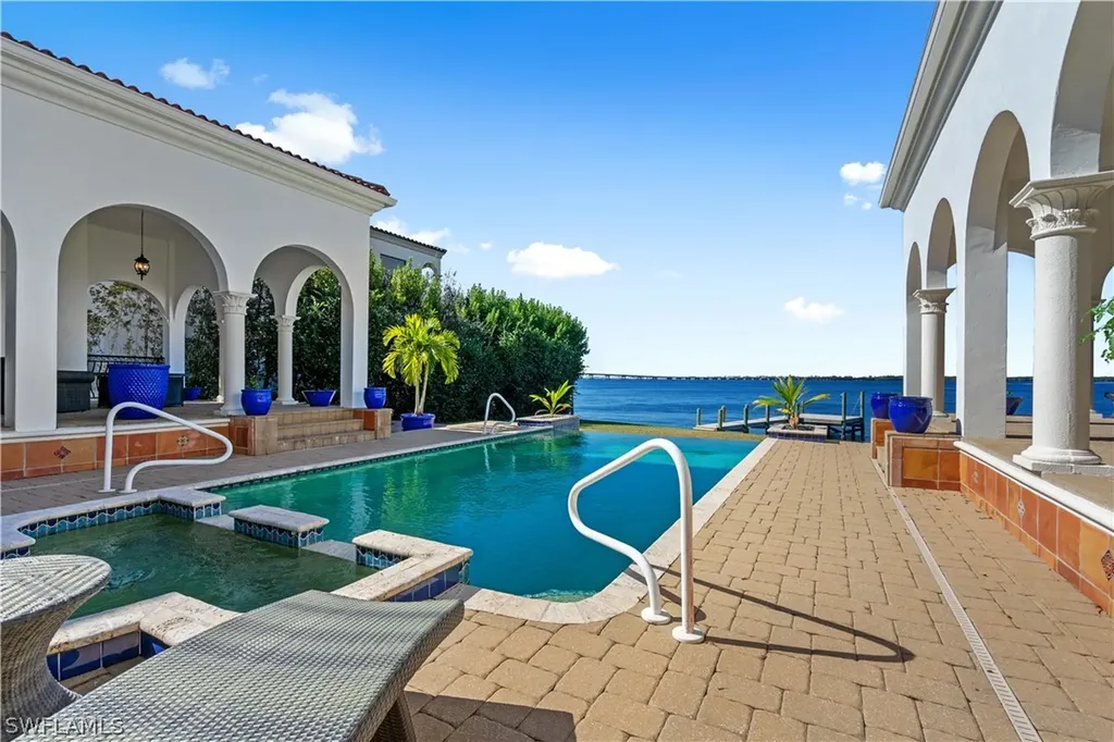 1130 Tipton Court Fort Myers FL 33901