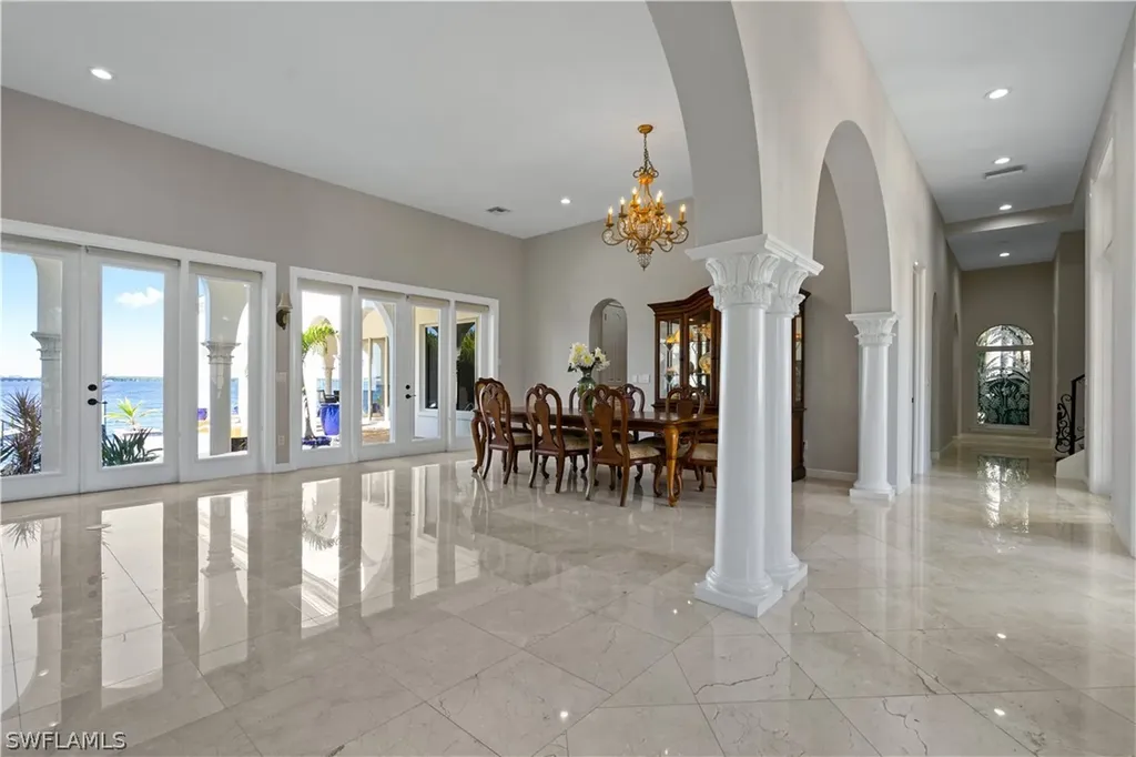 1130 Tipton Court Fort Myers FL 33901