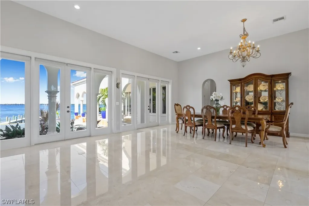 1130 Tipton Court Fort Myers FL 33901