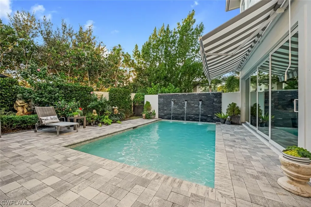 9137 Mercato Way Naples FL 34108